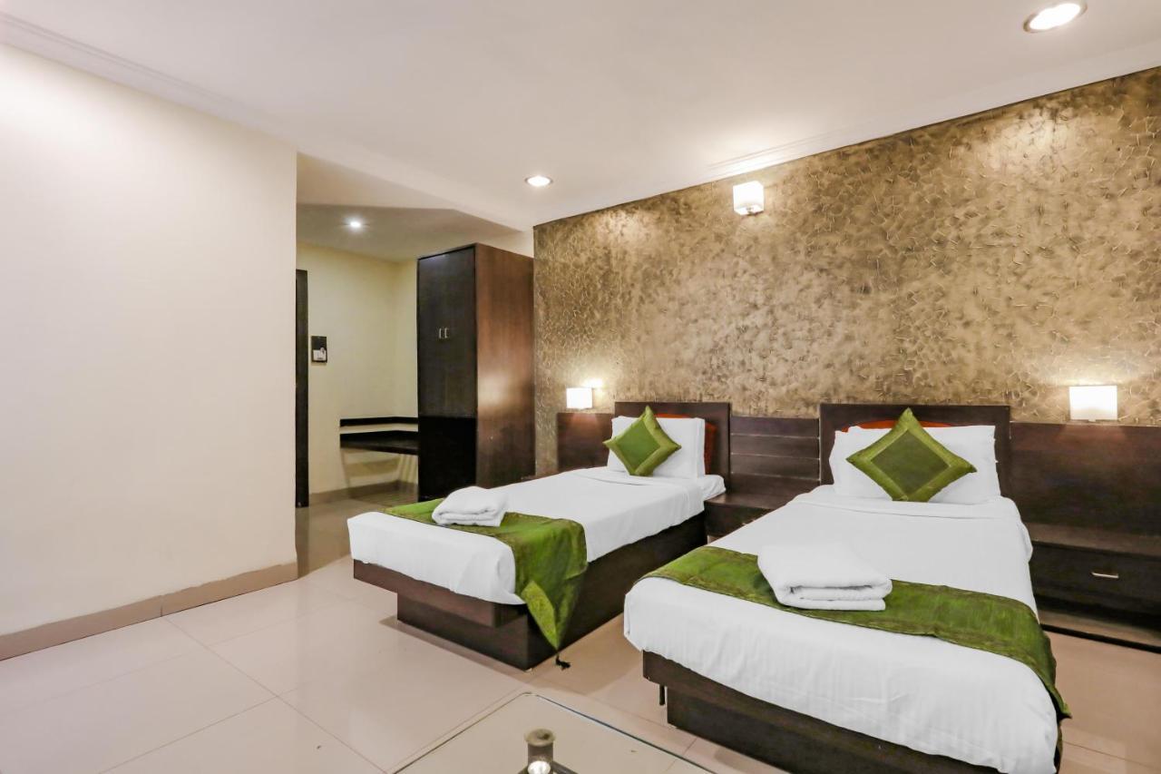 Treebo Trend Paradise, Indore Hotel Esterno foto