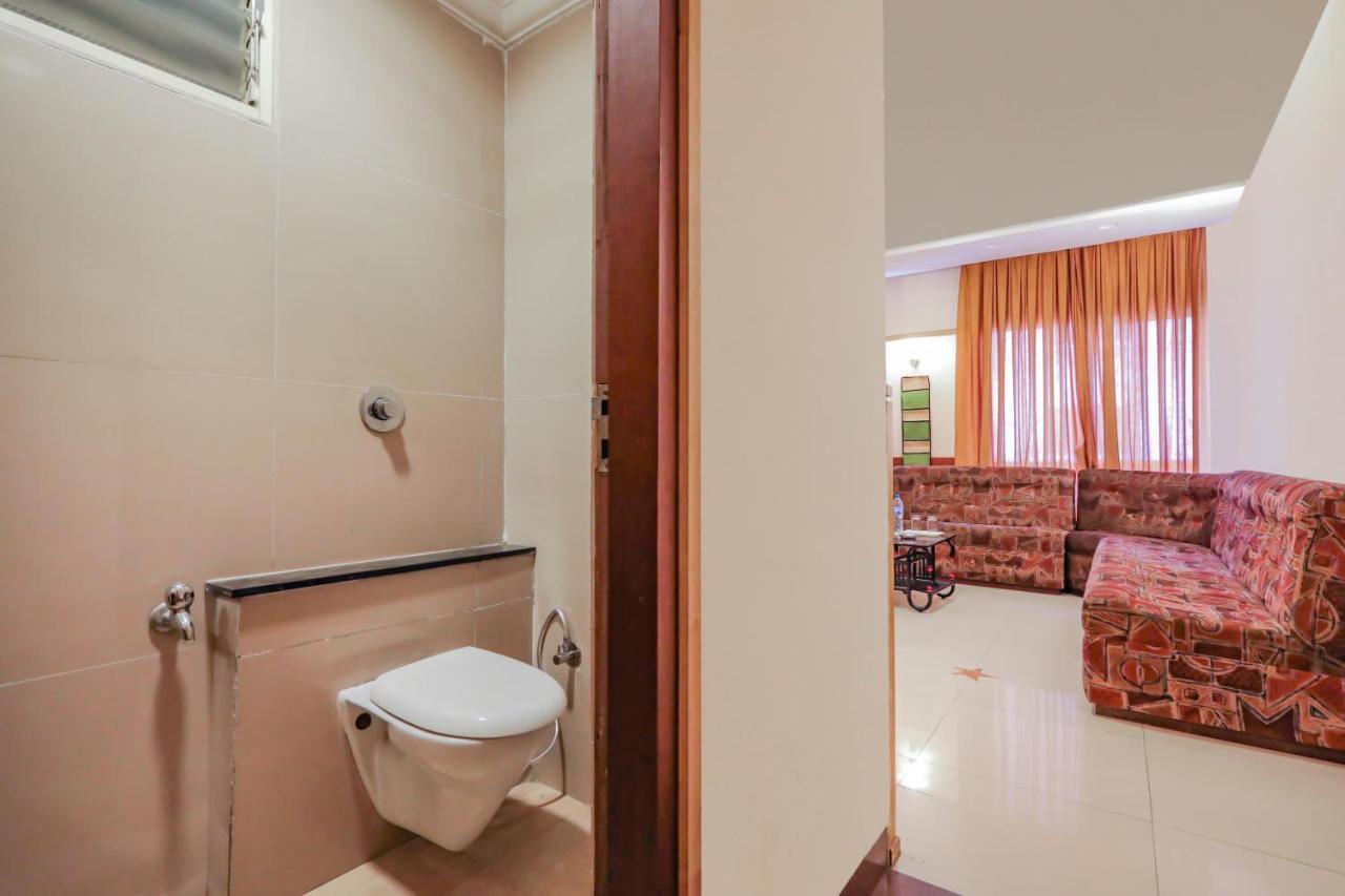 Treebo Trend Paradise, Indore Hotel Esterno foto