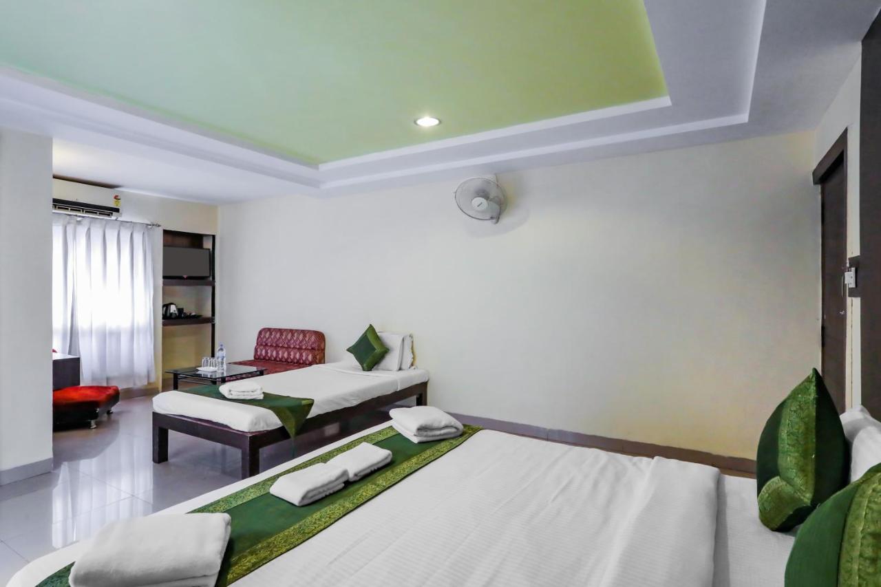 Treebo Trend Paradise, Indore Hotel Esterno foto